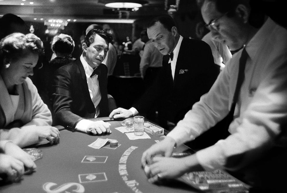 HHpoker客服微信联系方式应用预览